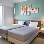 Gelli Aparthotel 4*