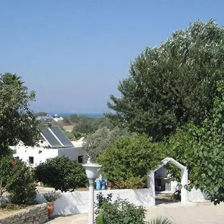 Gelli Aparthotel Ampavris