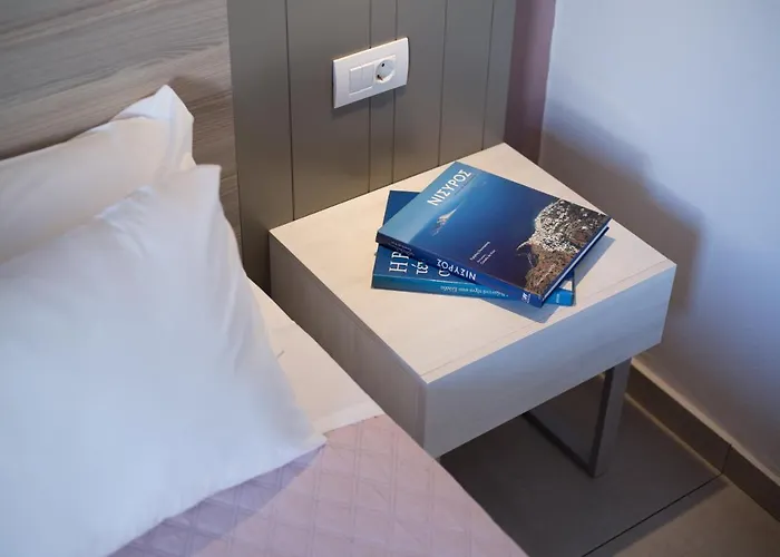 Gelli アパートホテル 4*