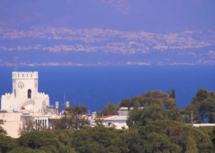 Gelli アパートホテル