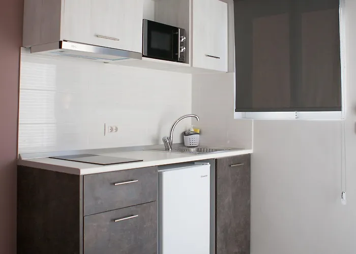 Gelli アパートホテル