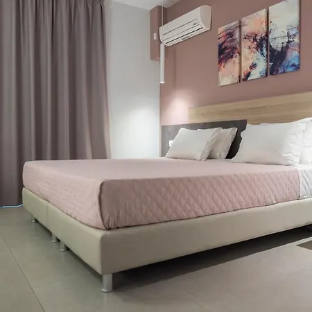 Gelli Apartahotel Ampavris