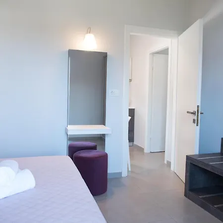 Gelli Aparthotel 4*