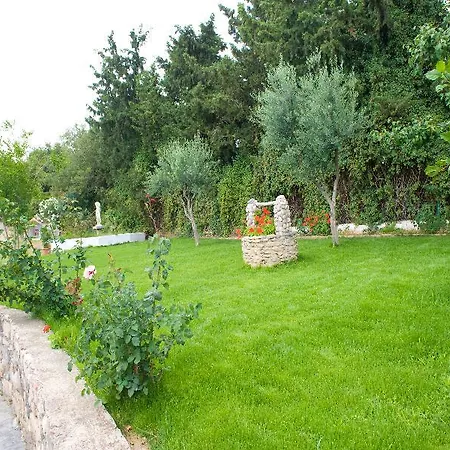 Ξενοδοχείο με διαμερίσματα Gelli Αμπάβρης