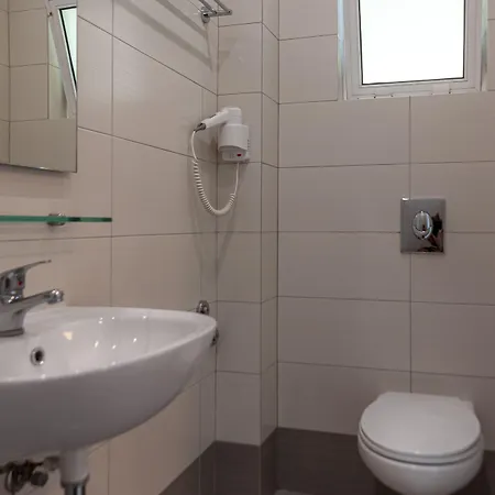 Gelli 4* Αμπάβρης