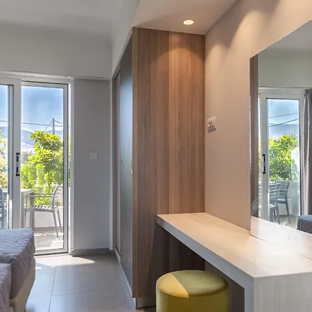 Apartahotel Gelli 4*